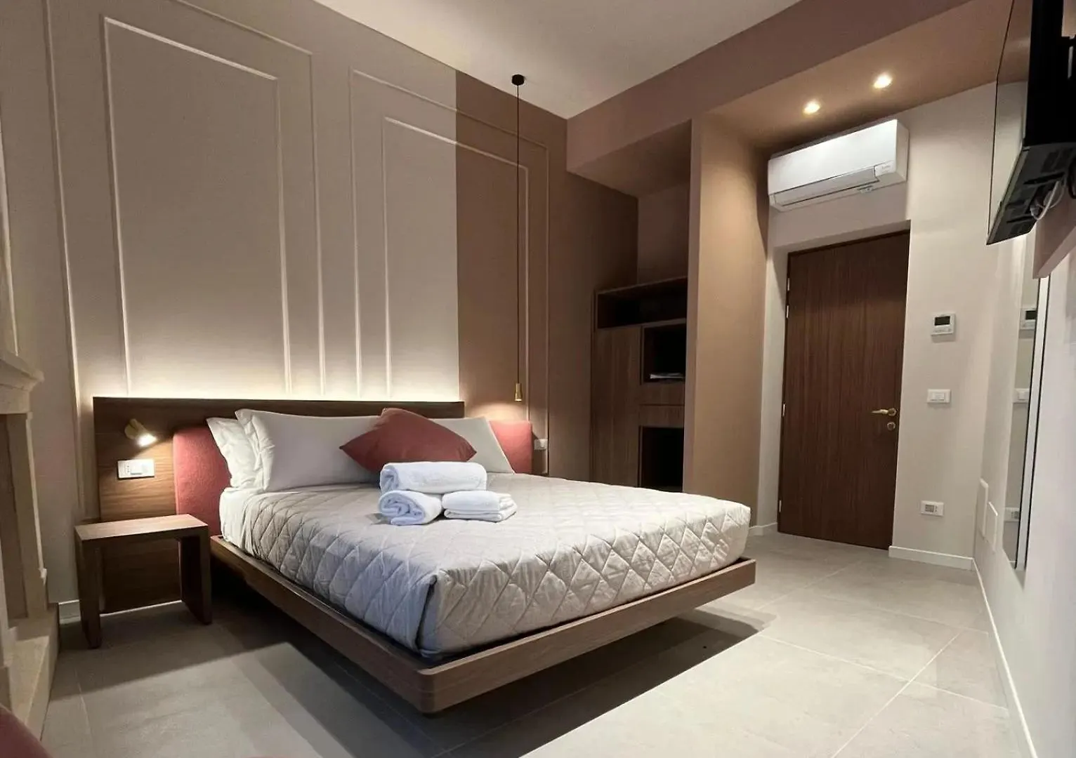 Natore Verona Guest house